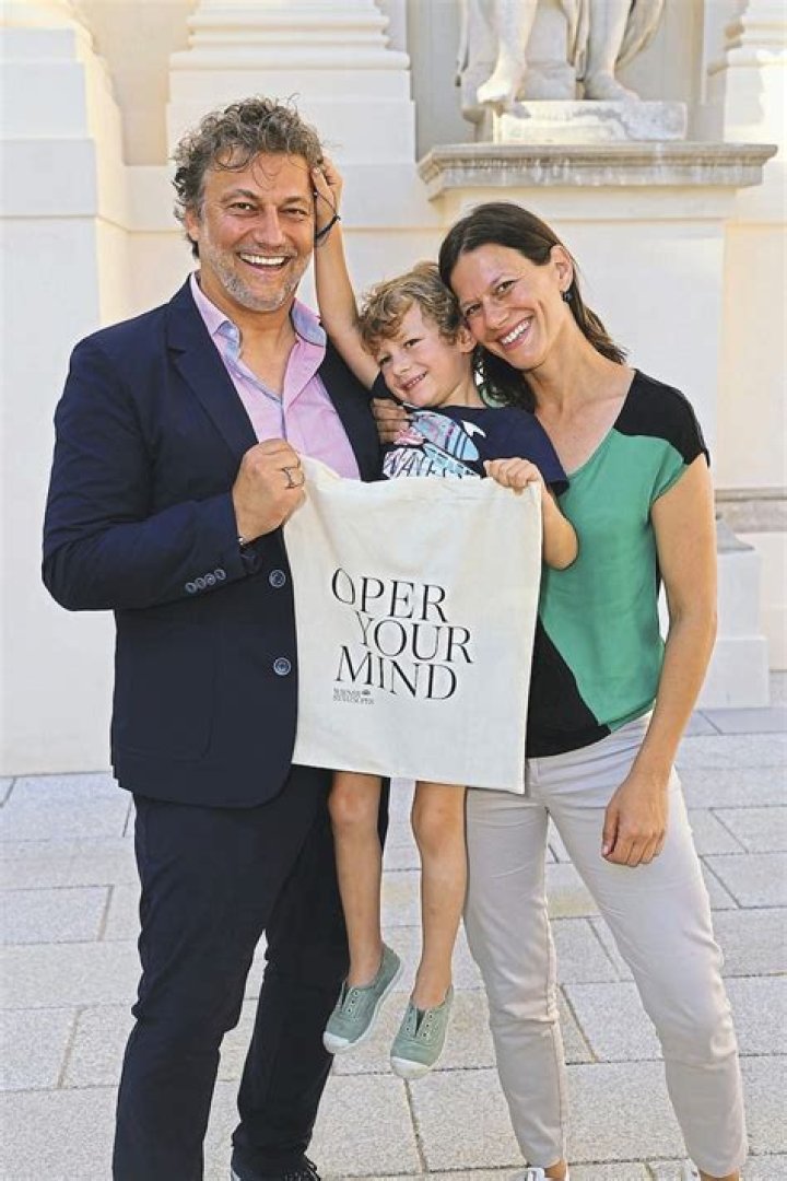 60 Minutes: The Untold Truth We Know About Jonas Kaufmann’s Wife, Christiane Lutz