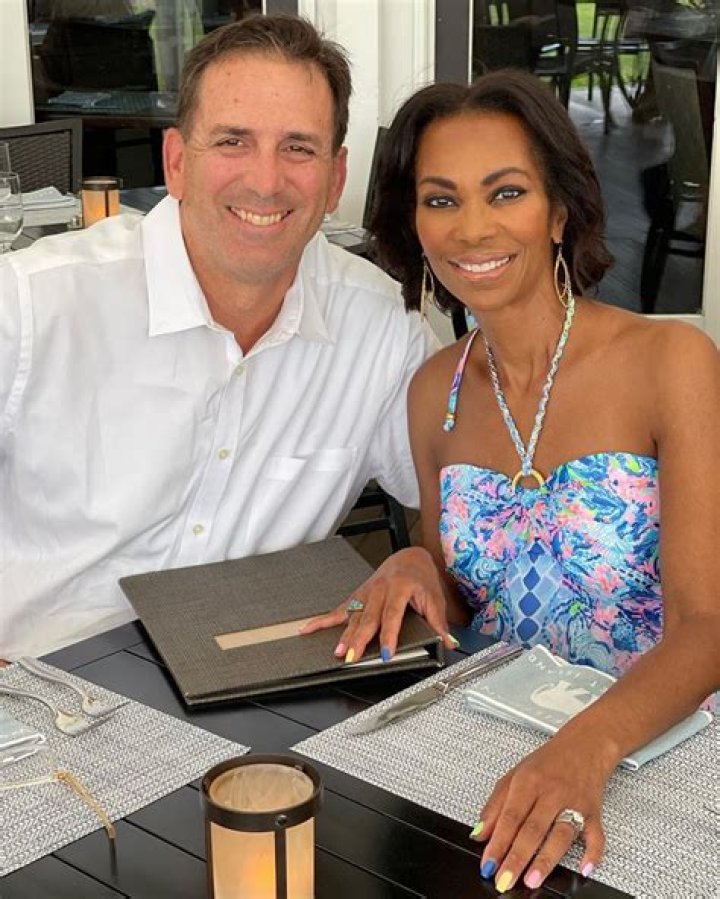 Aaron Goldsmith Bio, Wiki, Age, Height, Family, Wife, Podcast, and Net Worth