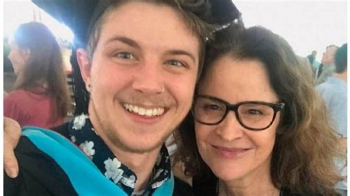 Ally Sheedy Daughter Rebecca Lansbury: Transgender Journey Of Beckett Lansbury