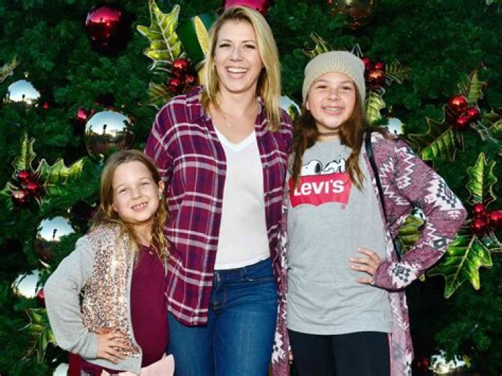 Jodie Sweetin’s net worth, biography, fact, career, awards and life story