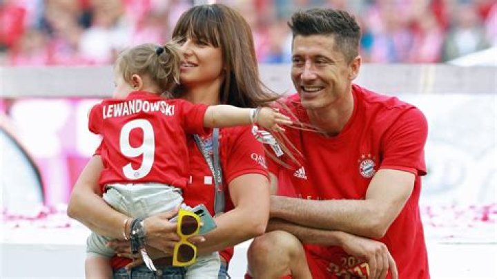 Klara Lewandowska, Laura Lewandowska: Meet Robert Lewandowski’s Children