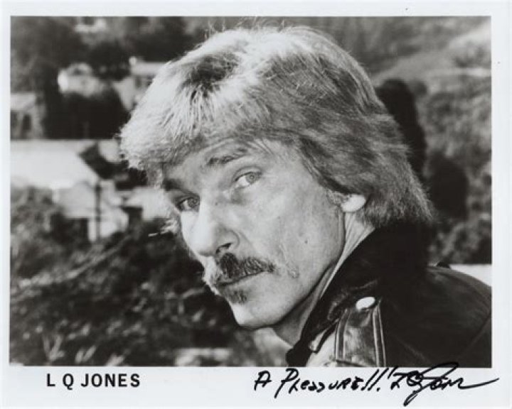 L.Q. Jones Height: How tall was LQ Jones?