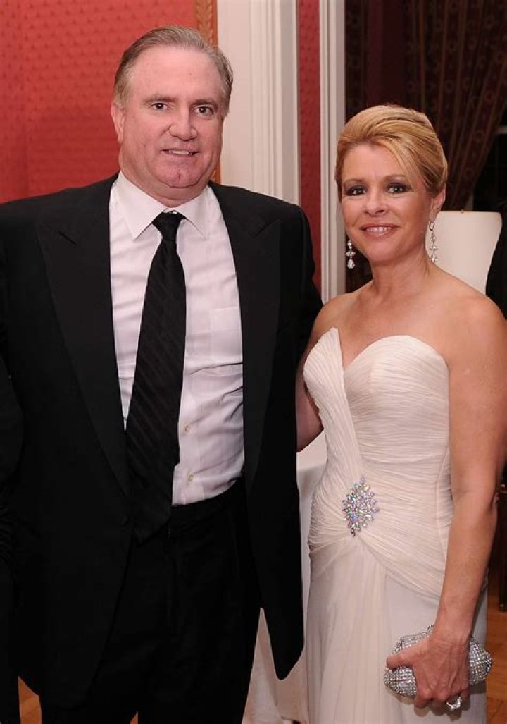 Leigh Anne Tuohy Family, Books, Twitter, Age, Instagram, Education