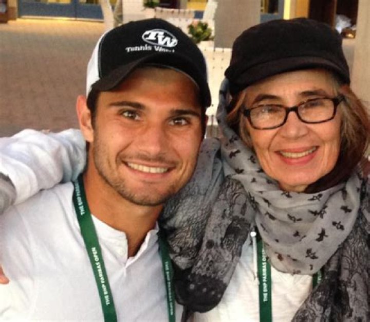 Marcos Giron Girlfriend Or Wife, Family Parents And Net worth: Is He Married?