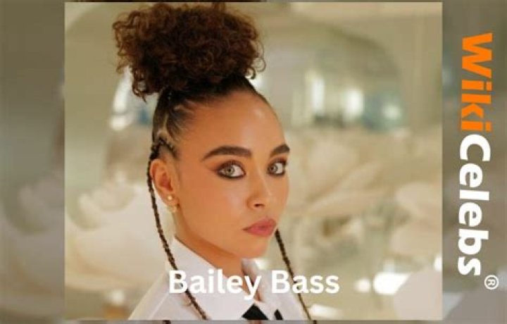 Molly Baz (Chef) Wikipedia, Bio, Age, Height, Weight, Boyfriend, Net Worth, Family, Career, Facts