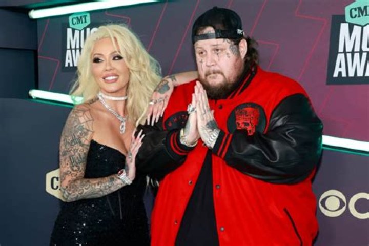 Rick Moses: Wife, net worth, tattoos, smoking & body facts