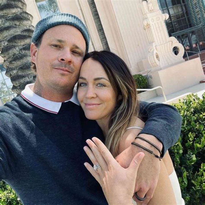 Rita Marie DeLonge: Wikipedia, Biography, Is She Dating Boyfriend Tom Delonge?