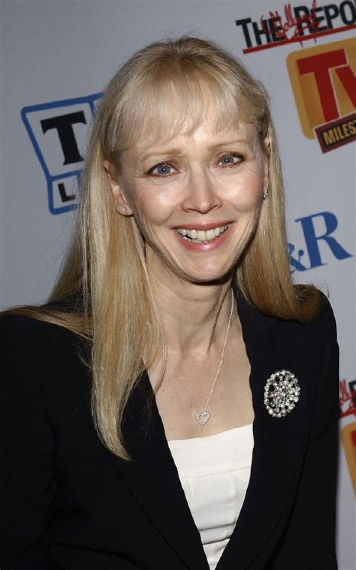 Shelley Long’s net worth, biography, fact, career, awards and life story