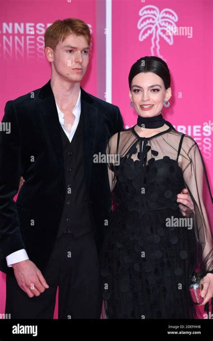 Who Is Emma Mackey Rumoured Boyfriend Dan Whitlam? His Age Height Details To Follow