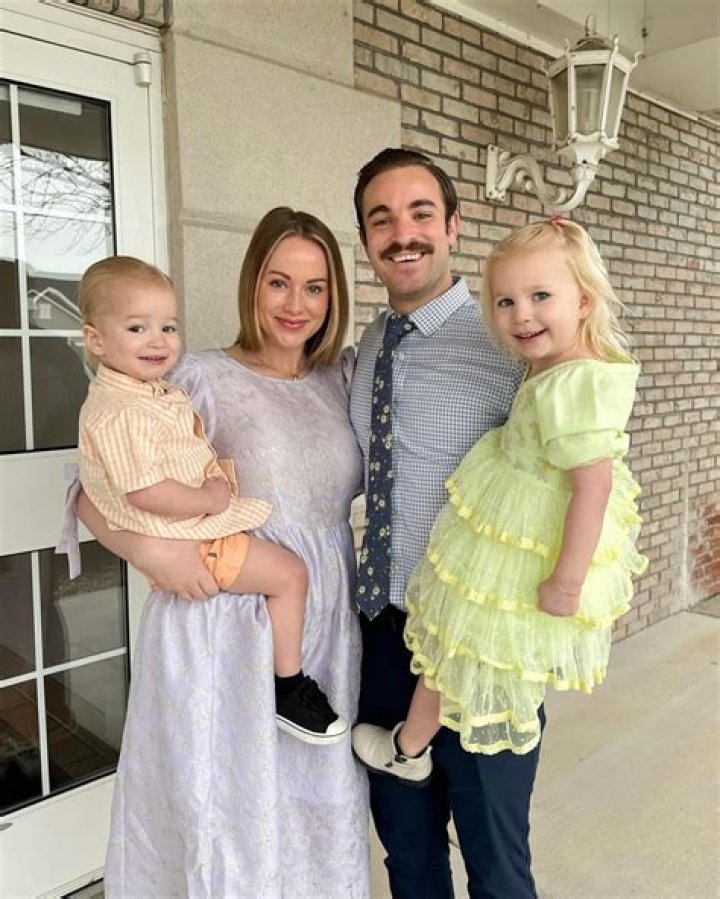 Who Is Whitney Barker? Meet Arj Barker Wife On Instagram